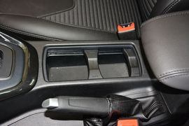 2015款福特福克斯三厢1.5L