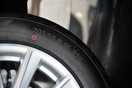 2015款别克威朗20T双离合领先型
