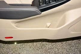 2015款奇瑞艾瑞泽7