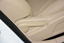 2015款奇瑞艾瑞泽7