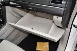 2015款雪佛兰科帕奇2.4L两驱城市版