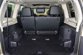 2016款三菱帕杰罗3.0L自动尊贵版