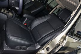 2016款三菱帕杰罗3.0L自动尊贵版