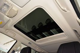 2016款三菱帕杰罗3.0L自动尊贵版