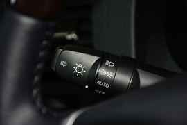 2016款三菱帕杰罗3.0L自动尊贵版