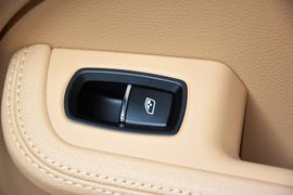 2016款保时捷Macan