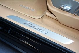 2016款保时捷Macan