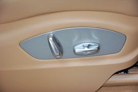 2016款保时捷Macan