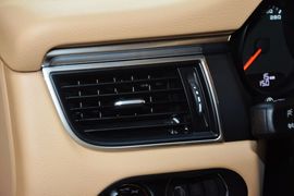 2016款保时捷Macan