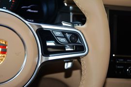 2016款保时捷Macan