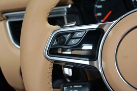 2016款保时捷Macan