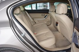 2015款荣威950