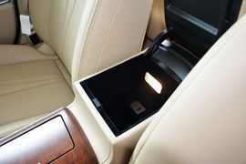 2015款荣威950