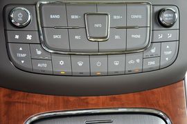 2015款荣威950