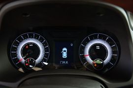 2015款荣威950