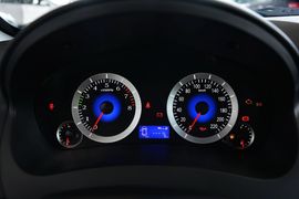 2014款吉利金刚Cross