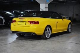 2014款奥迪A5敞篷45TFSI风尚版