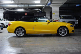 2014款奥迪A5敞篷45TFSI风尚版