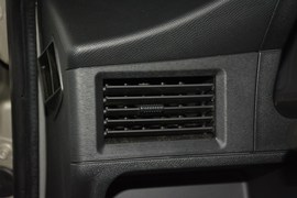 2013款五菱之光1.0L基本型