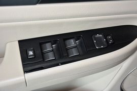 2013款奔腾B50