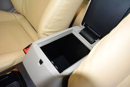 2013款奔腾B50