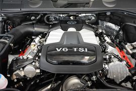 2013款大众途锐3.0TSI
