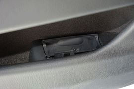 2014款宝马520i旅行版