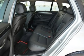 2014款宝马520i旅行版