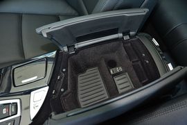 2014款宝马520i旅行版