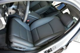 2014款宝马520i旅行版