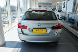 2014款宝马520i旅行版