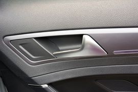 2015款大众高尔夫1.4TSI自动R-Line