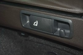 2015款大众迈腾旅行轿车2.0TSI舒适型
