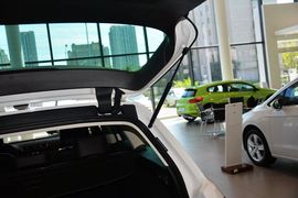 2015款大众迈腾旅行轿车2.0TSI舒适型