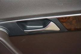 2015款大众迈腾旅行轿车2.0TSI舒适型