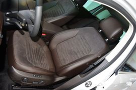 2015款大众迈腾旅行轿车2.0TSI舒适型