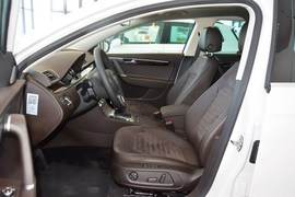2015款大众迈腾旅行轿车2.0TSI舒适型