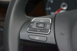 2015款大众迈腾旅行轿车2.0TSI舒适型