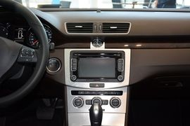 2015款大众迈腾旅行轿车2.0TSI舒适型
