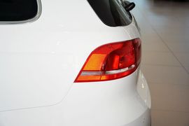 2015款大众迈腾旅行轿车2.0TSI舒适型