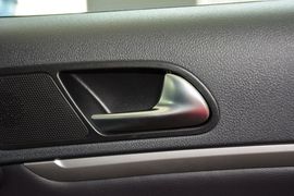 2015款大众途观1.8TSI手自一体四驱豪华版