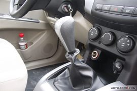 2010款陆风X8柴油版试驾实拍
