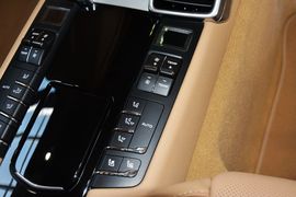 2014款保时捷Panamera