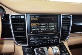 2014款保时捷Panamera