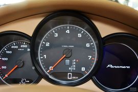 2014款保时捷Panamera