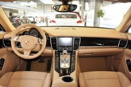 2014款保时捷Panamera