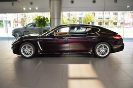 2014款保时捷Panamera