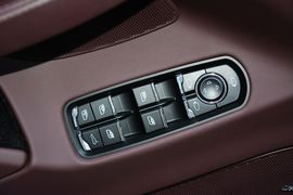 2014款保时捷Panamera