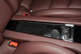 2014款保时捷Panamera