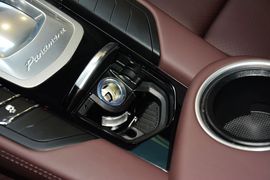 2014款保时捷Panamera